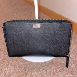 XL Kate Spade Travel Wallet